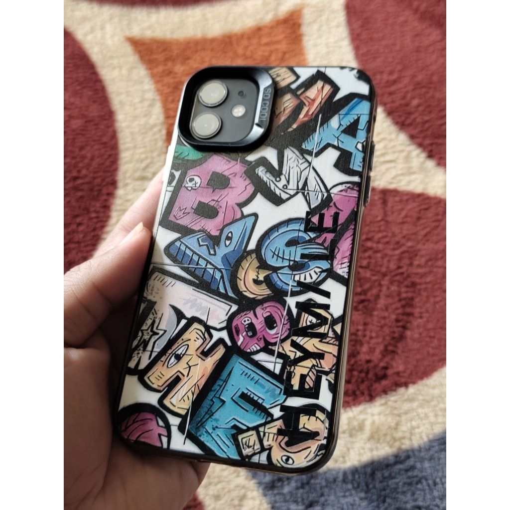 case iPhone 11 motif graffiti