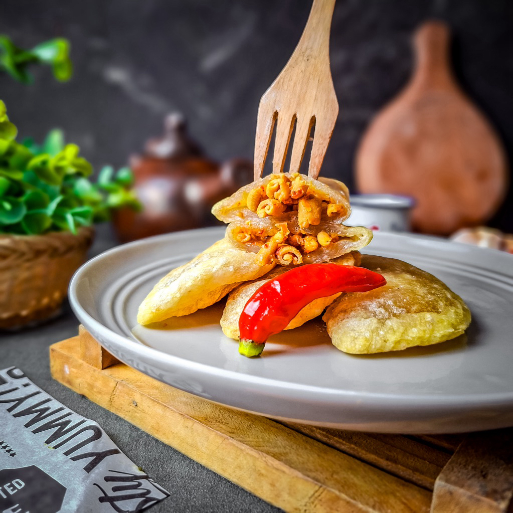 Cireng isi usus mercon