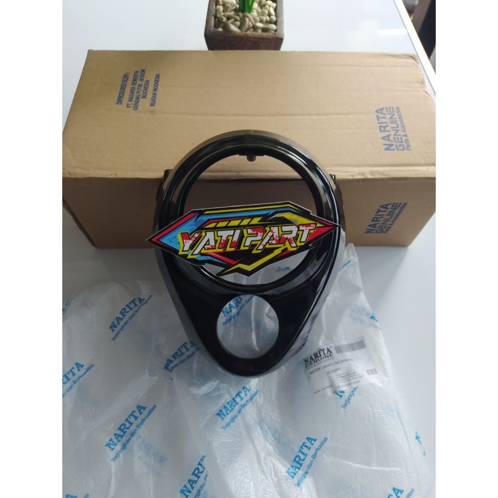 BATOK BELAKANG SCOOPY KARBU LAMA / BATOK KEPALA BELAKANG SCOOPY KARBU LAMA