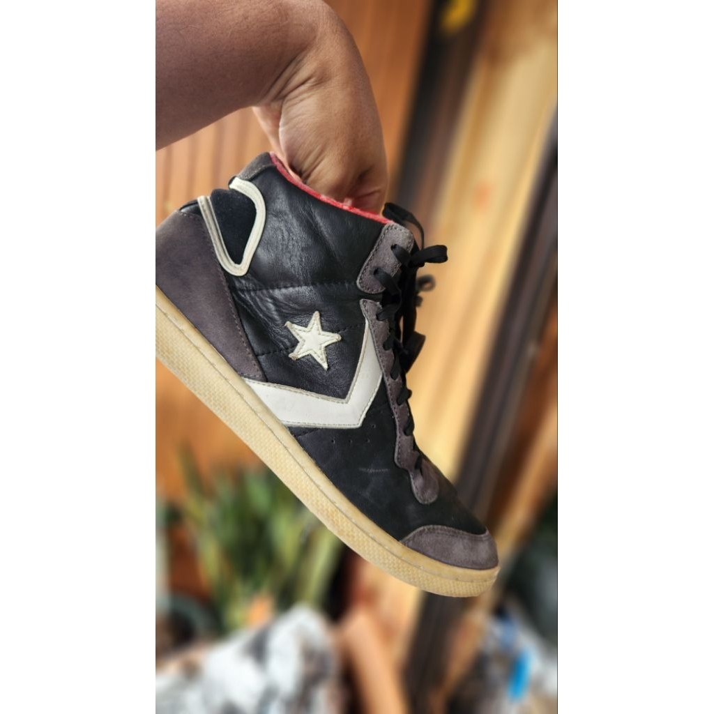 Converse cons one star kulit size 45