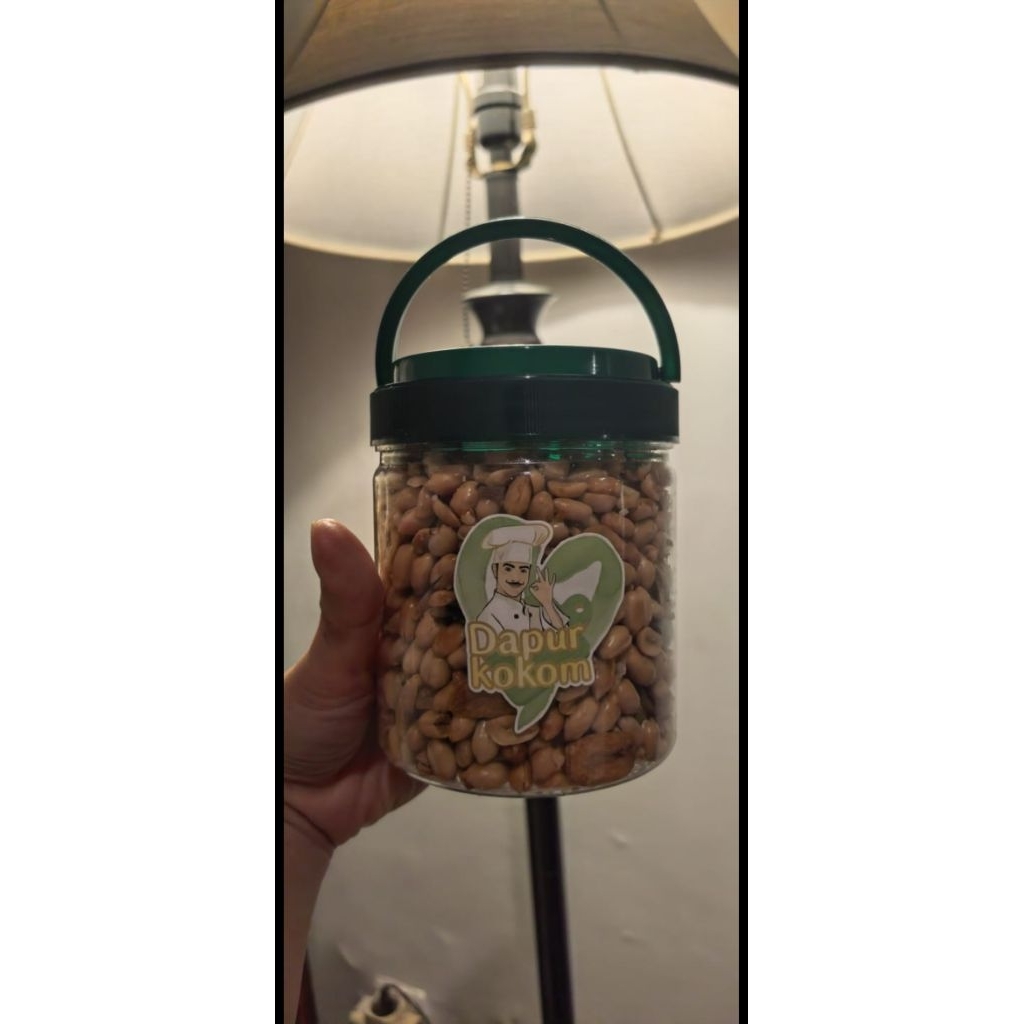 

KACANG GORENG BAWANG DAUN JERUK RASA ASIN 250 GR