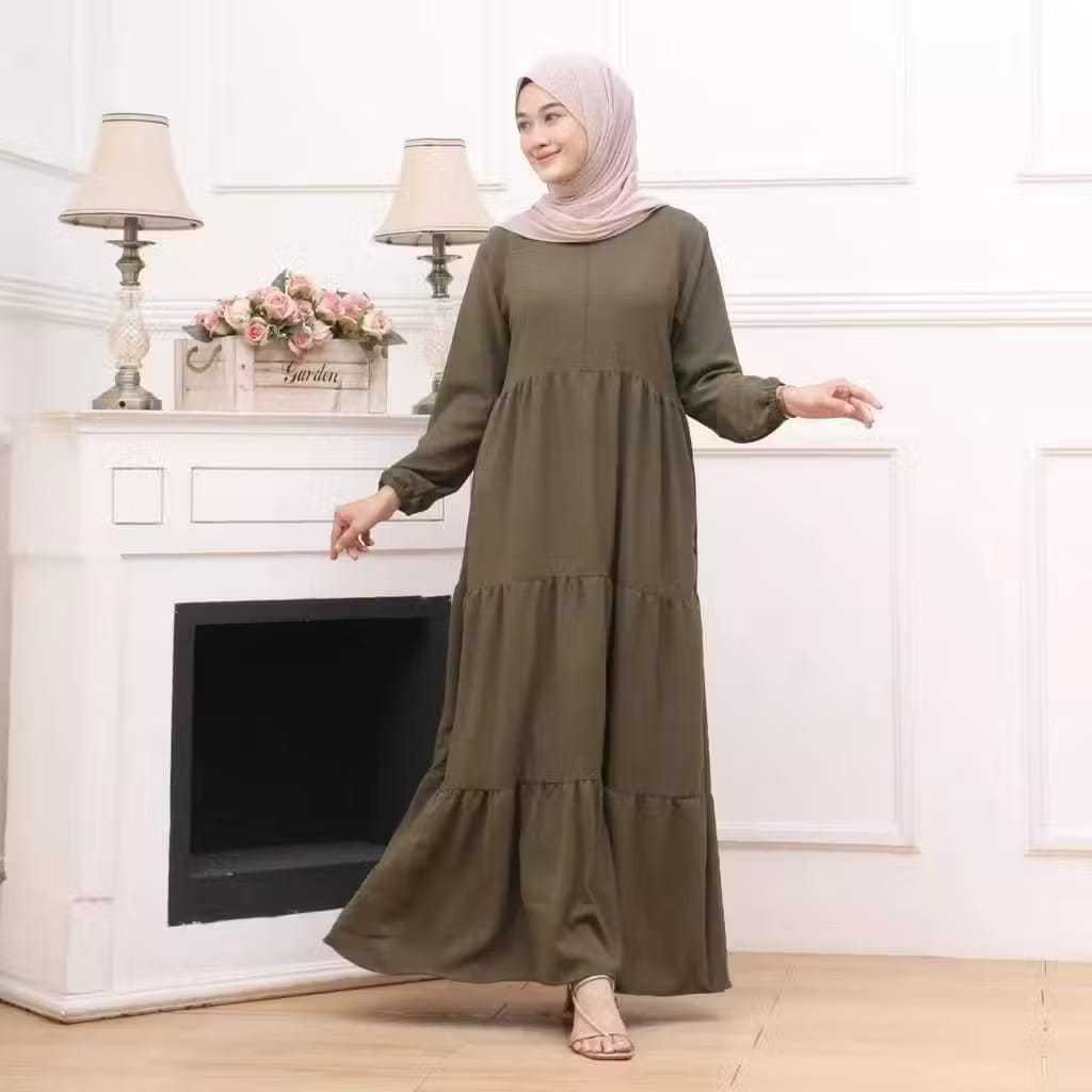 Diskont Gamis Hitam Putih Rempel Susun Bahan Rayon Premium / Busana Muslimah Terbaru / Gamis Terbaru