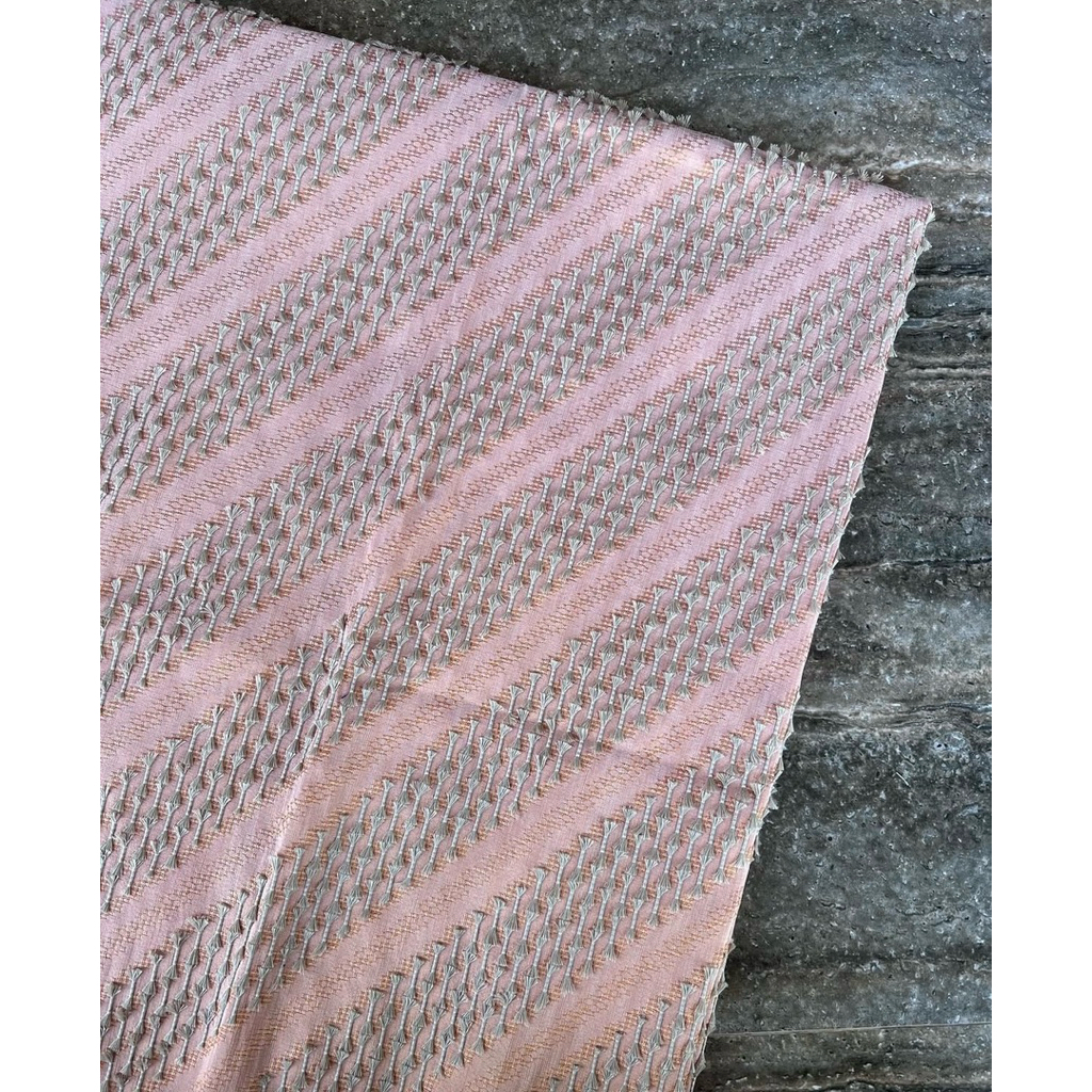 READY STOCK KAIN TENUN BULU VISCOSE PREMIUM//KAIN ROK KEBAYA//KEBAYA MODERN//ROK SPAN