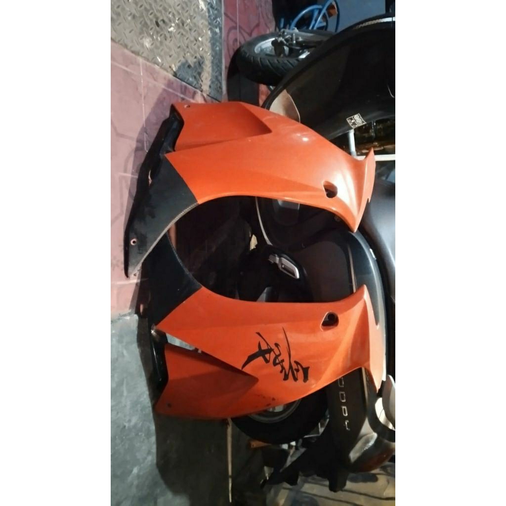body fairing samping cbr 150r k45a ori