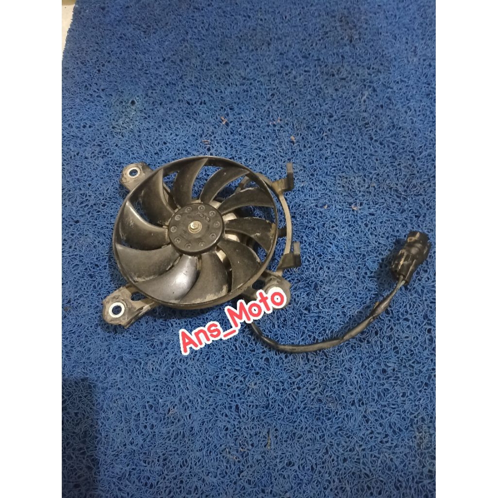 Kipas Radiator CBR 250r KYJ K33 kipas original second