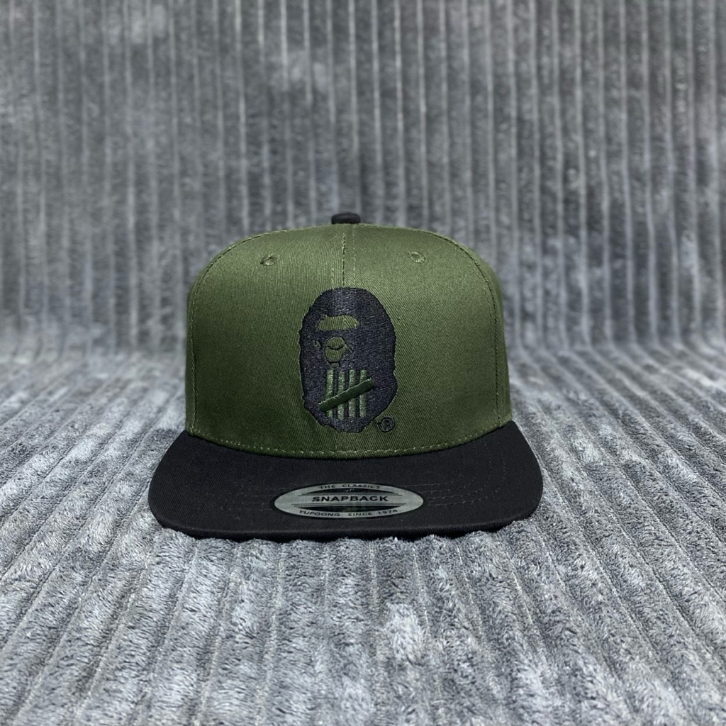 Topi SnapBack BapeXUndefeated 2Warna Logo Bordir Unisex Pria Atau Wanita Keren Dan Stylish
