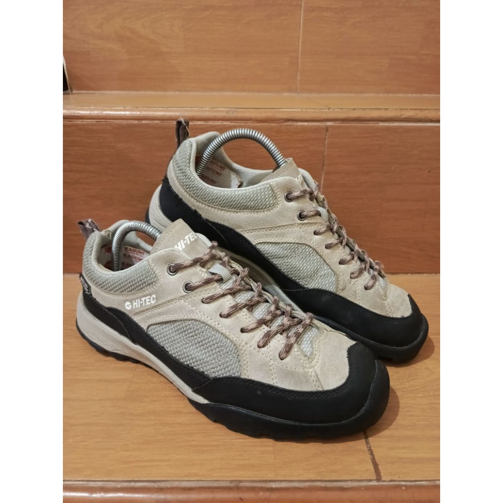 sepatu outdoor gunung trail hitec size 42.5