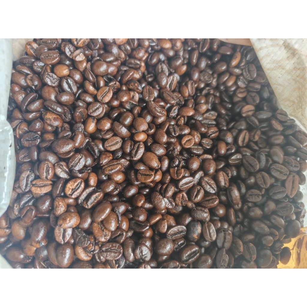 

Biji kopi robusta 1kg spesial