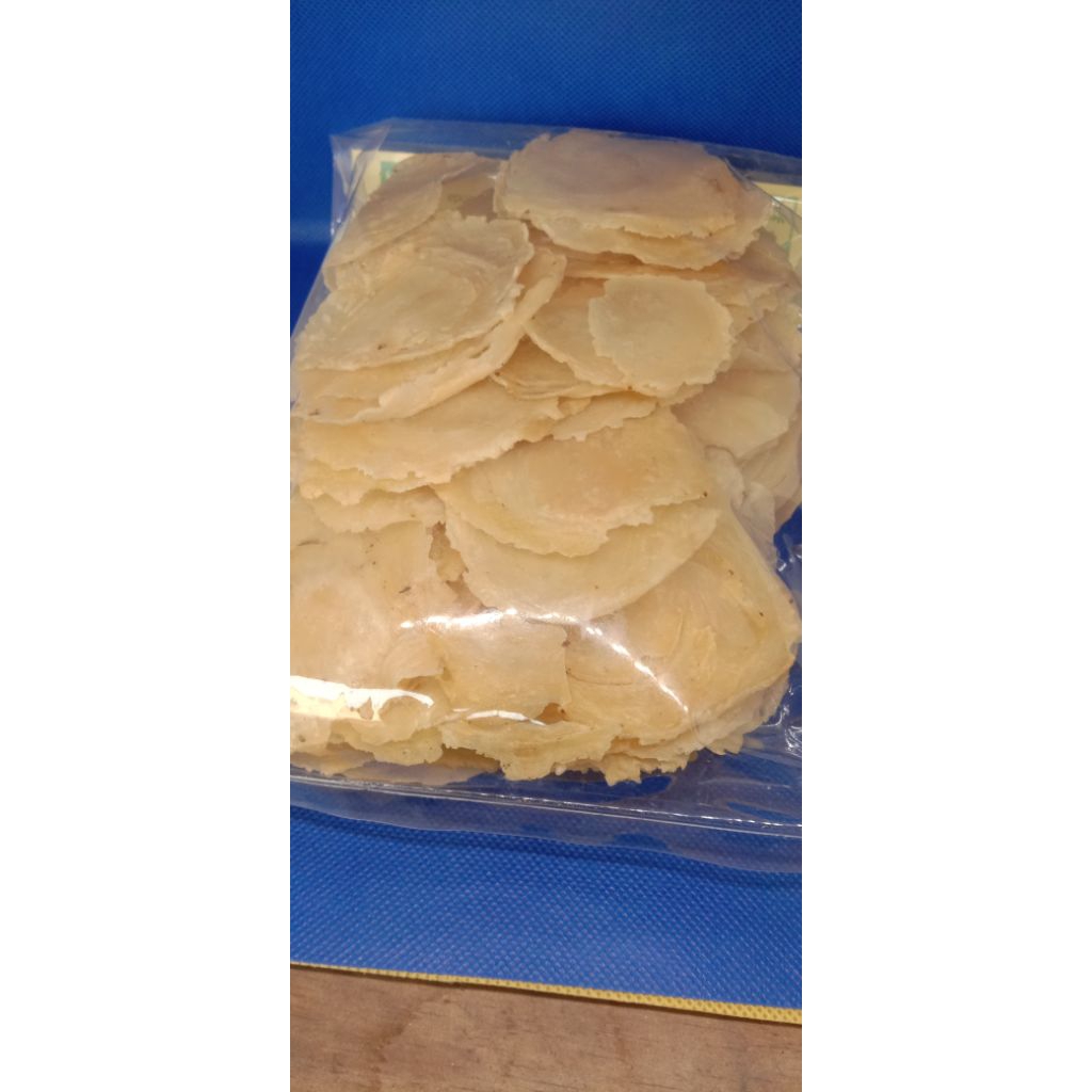 Emping melinjo 250 gr khas Indramayu emping mlinjo 1/4 kg