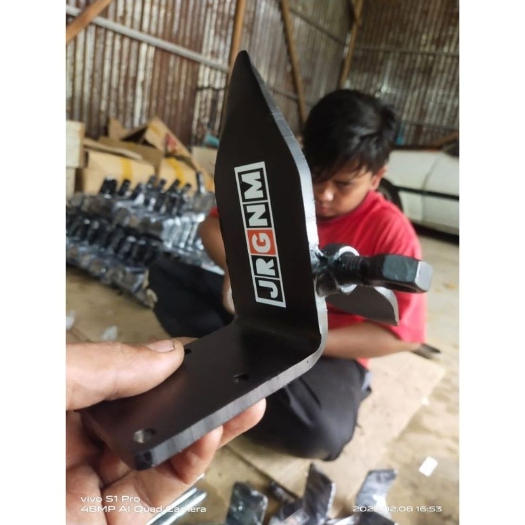 alat kelapa/kupas kulit kelapa/coconut peeler