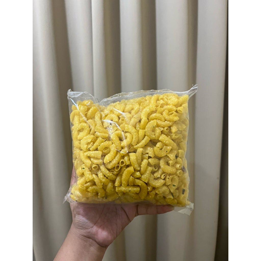 

Makaroni kering asin gurih daun jeruk enak home industry