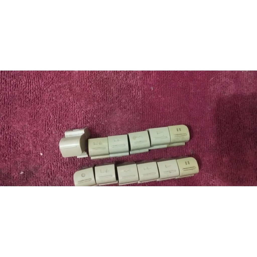 Tombol mekanik Polytron Mega Power dobel mekanik