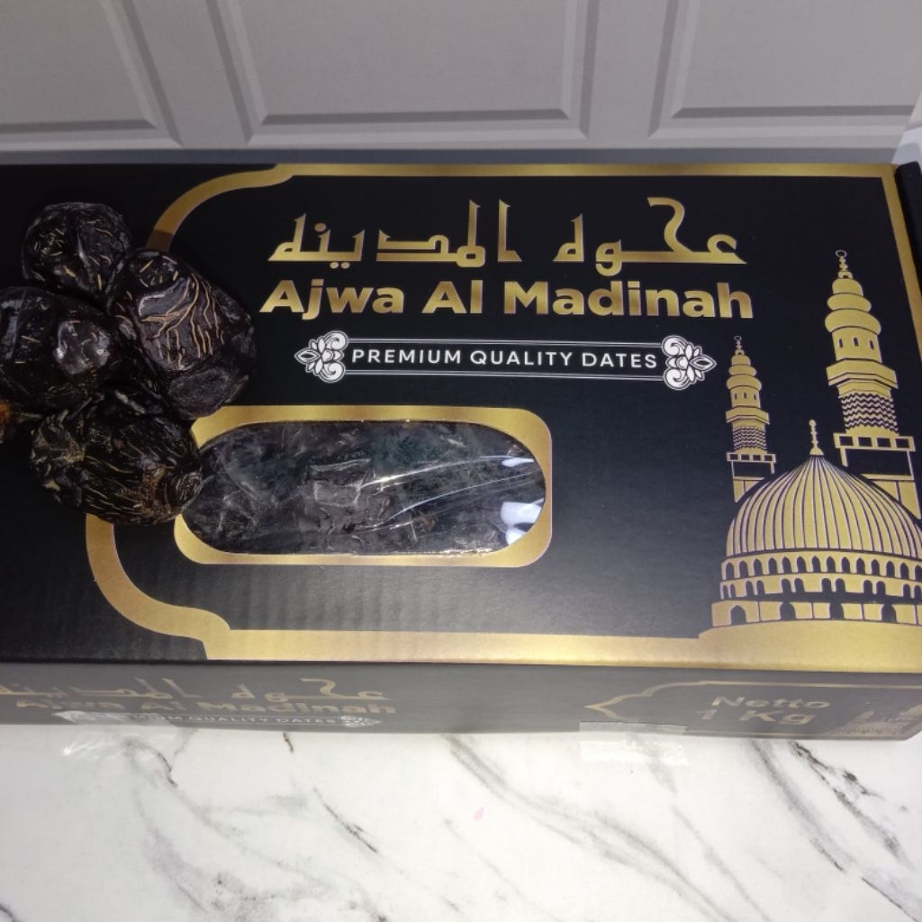 

kurma Ajwa Madinah premium kemasan 1kg kurma Jawa/kurma nabi