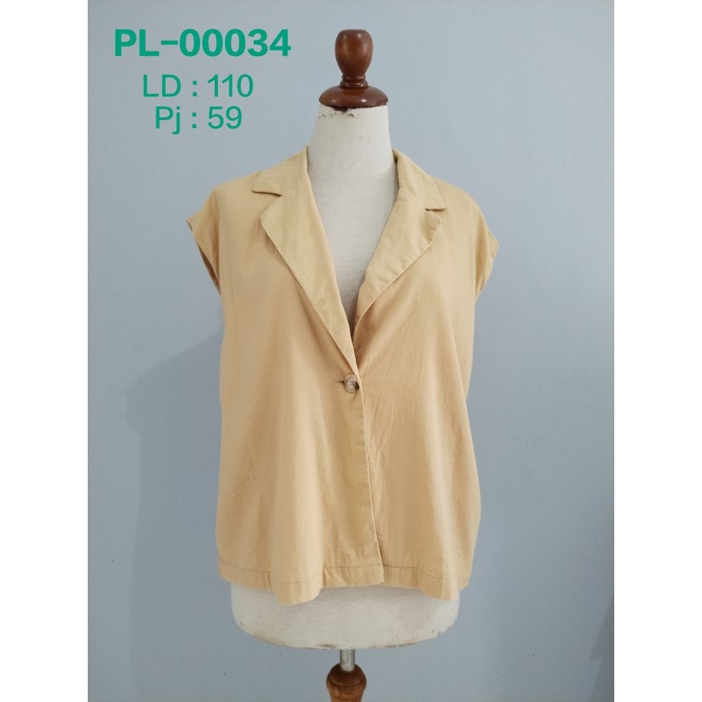 [•Lynn Store•] -- Vest coklat Wanita (preloved)
