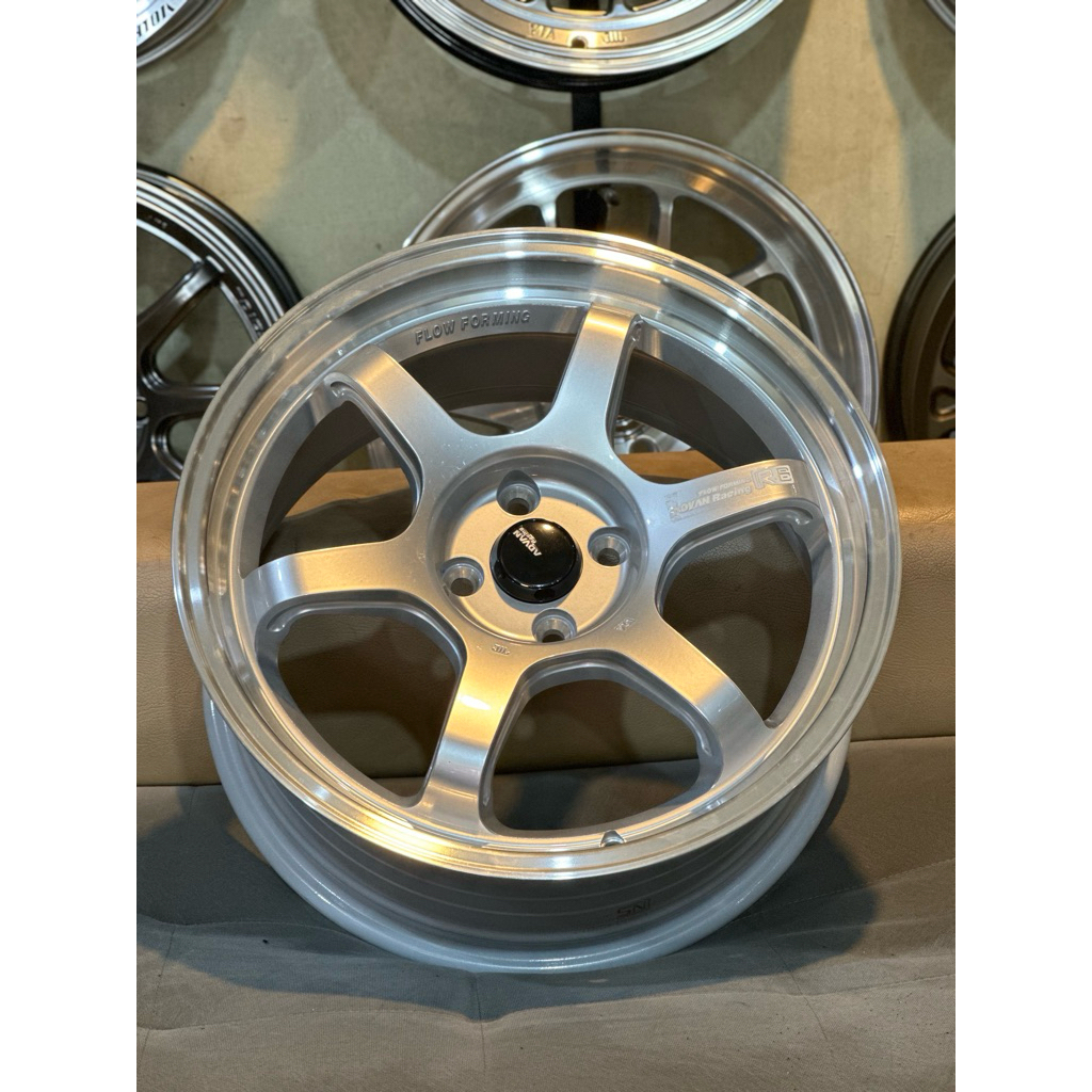 Velg Advan R6 Silver Lip Polis R17 Pcd 4x114
