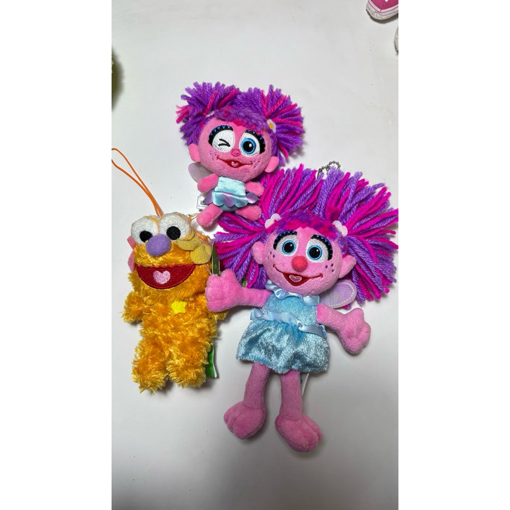 ganci abby cadabby,zoe,sesame street