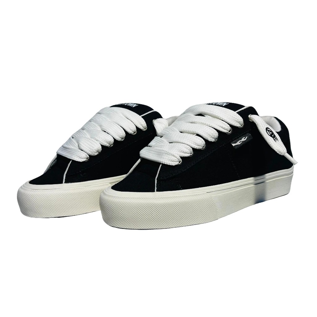 Sepatu Anxytown DUMBz - BLACKTONE Vol.2 (Added Eyelet)