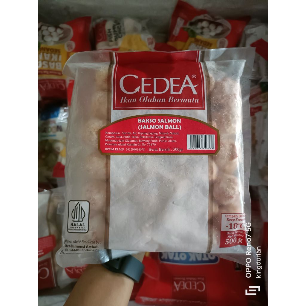 

Cedea Salmon Ball