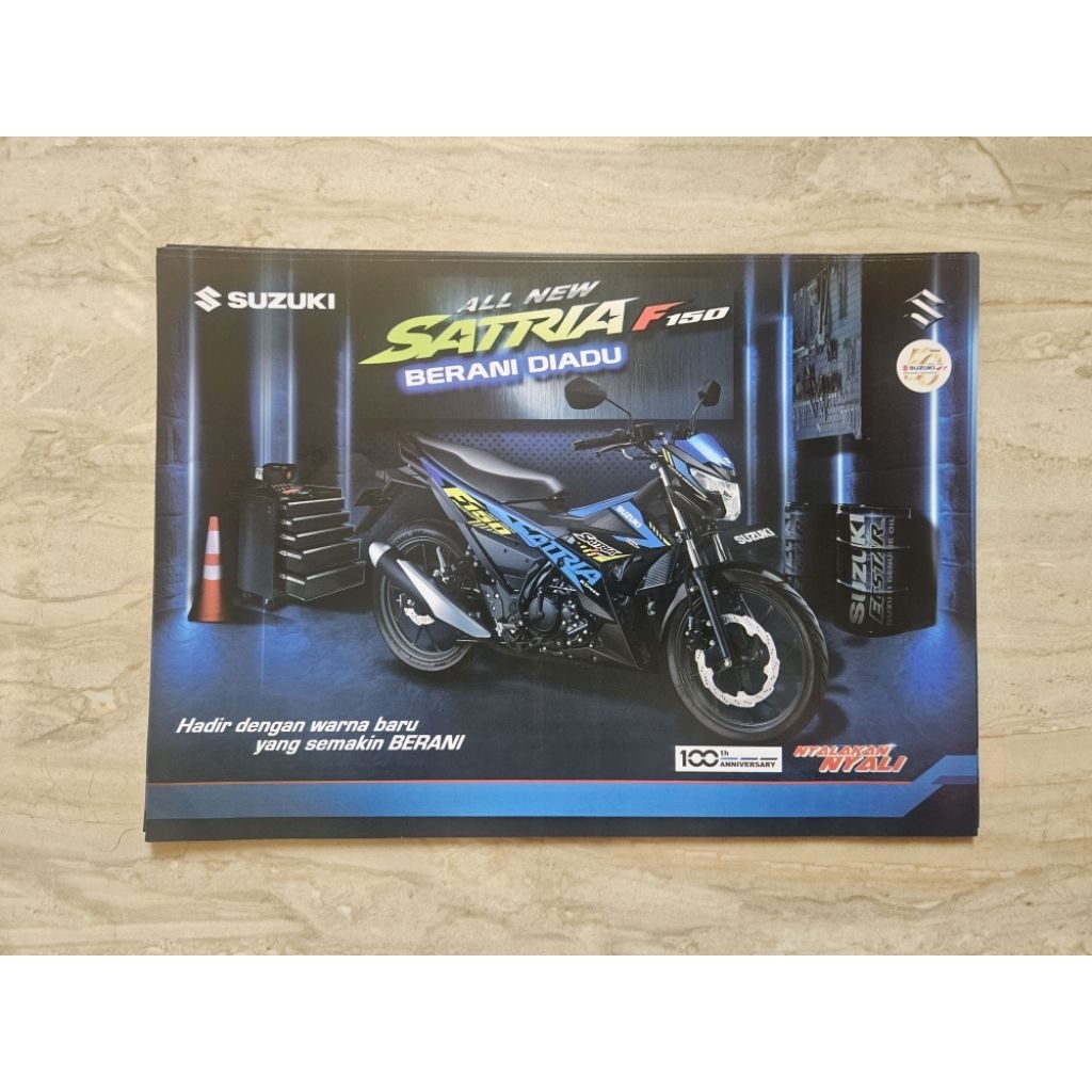 brosur katalog motor suzuki satria f 150 2020 flyer