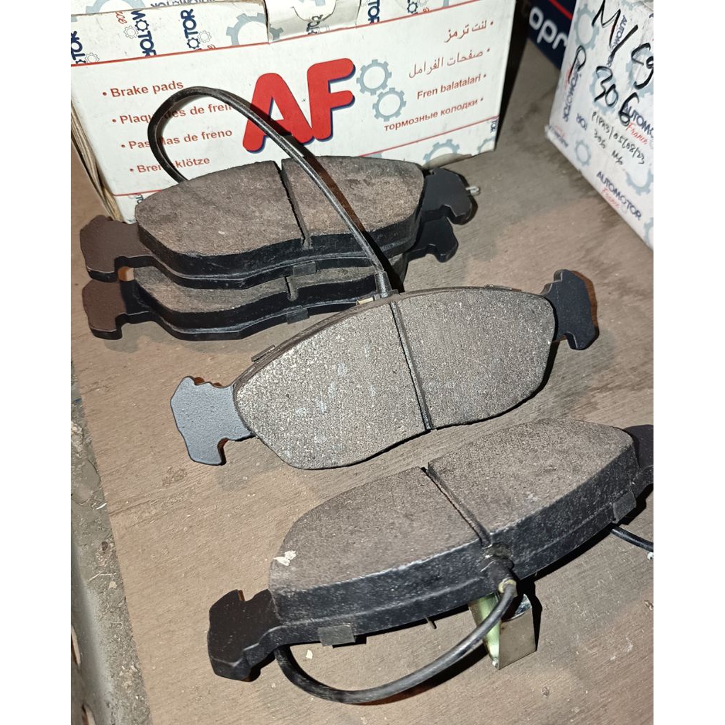 KAMPAS REM DEPAN PEUGEOT 306