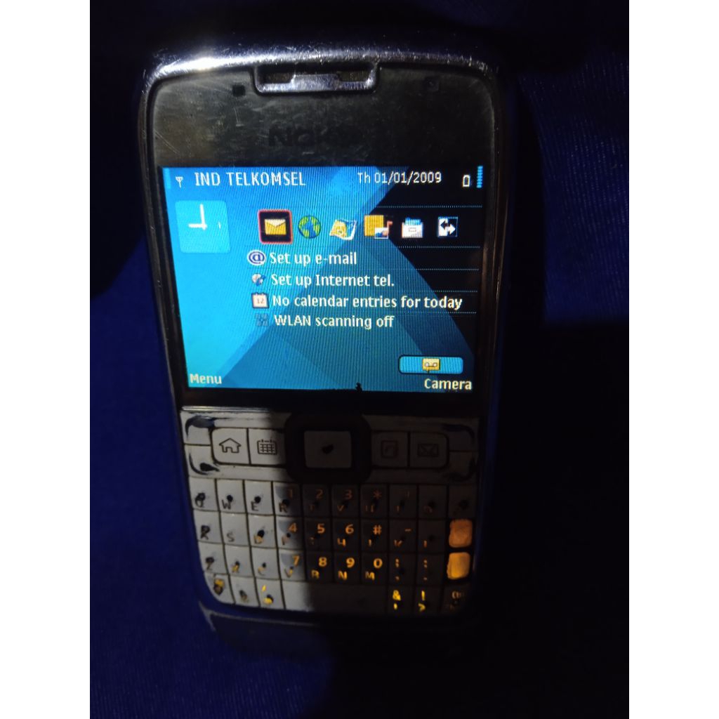 nokia e71 anggap bahan saja