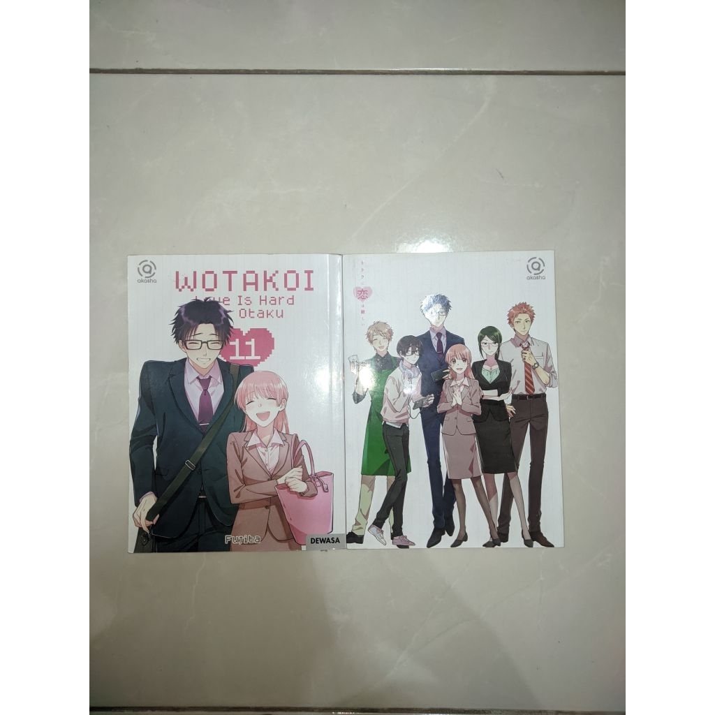 [Preloved] Komik Wotakoi vol 11 + BONUS NOTEBOOK