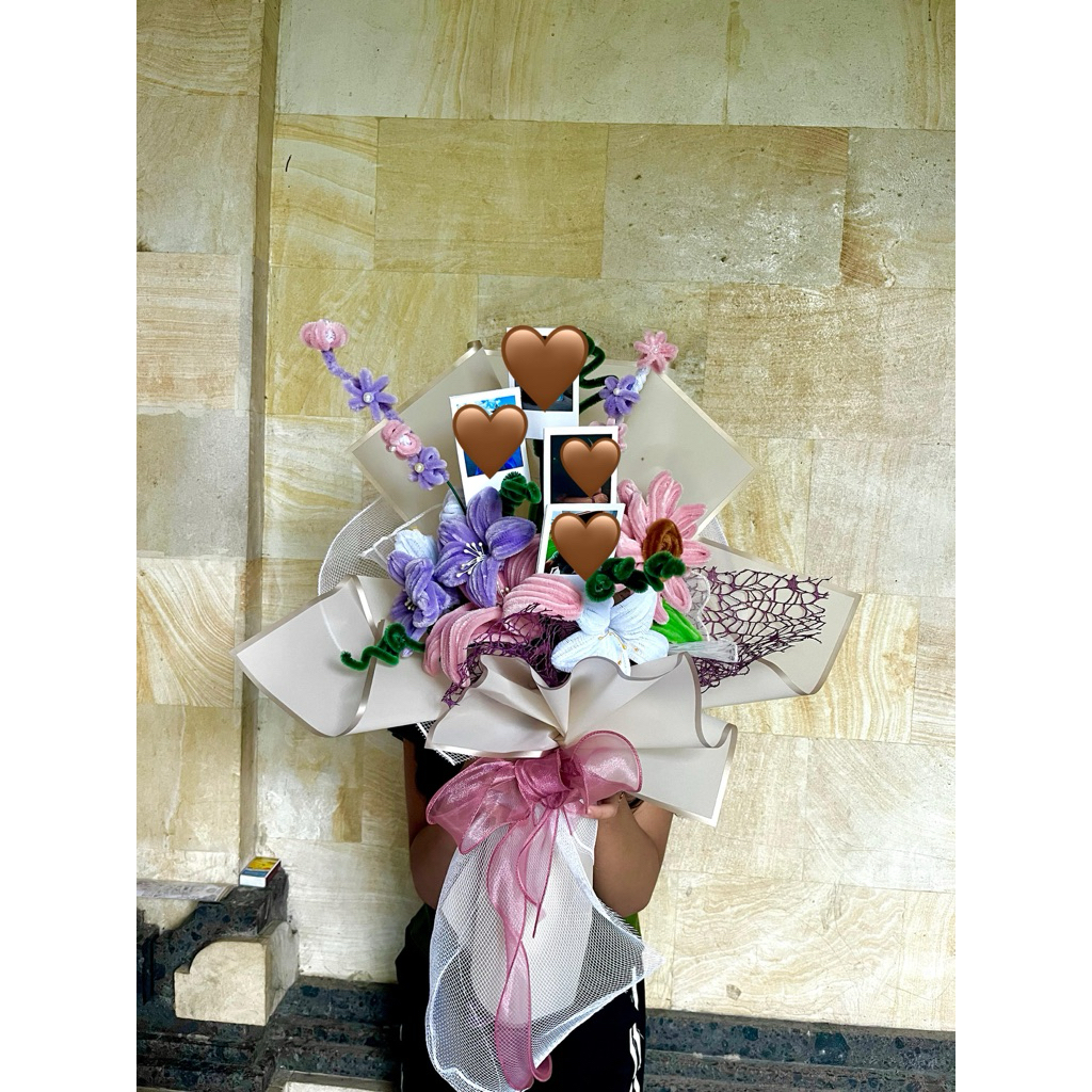 Pipe Cleaner Bouquet