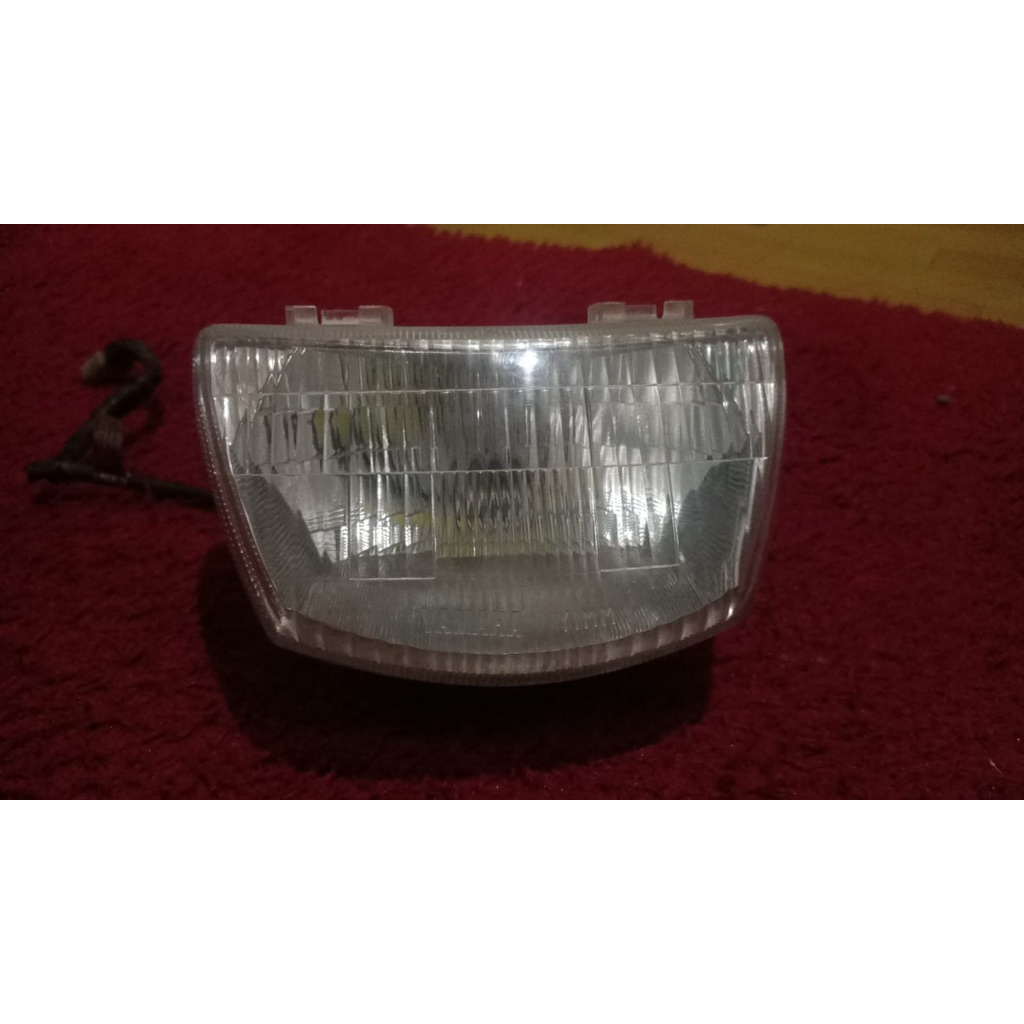 lampu depan Fiz R ori copotan