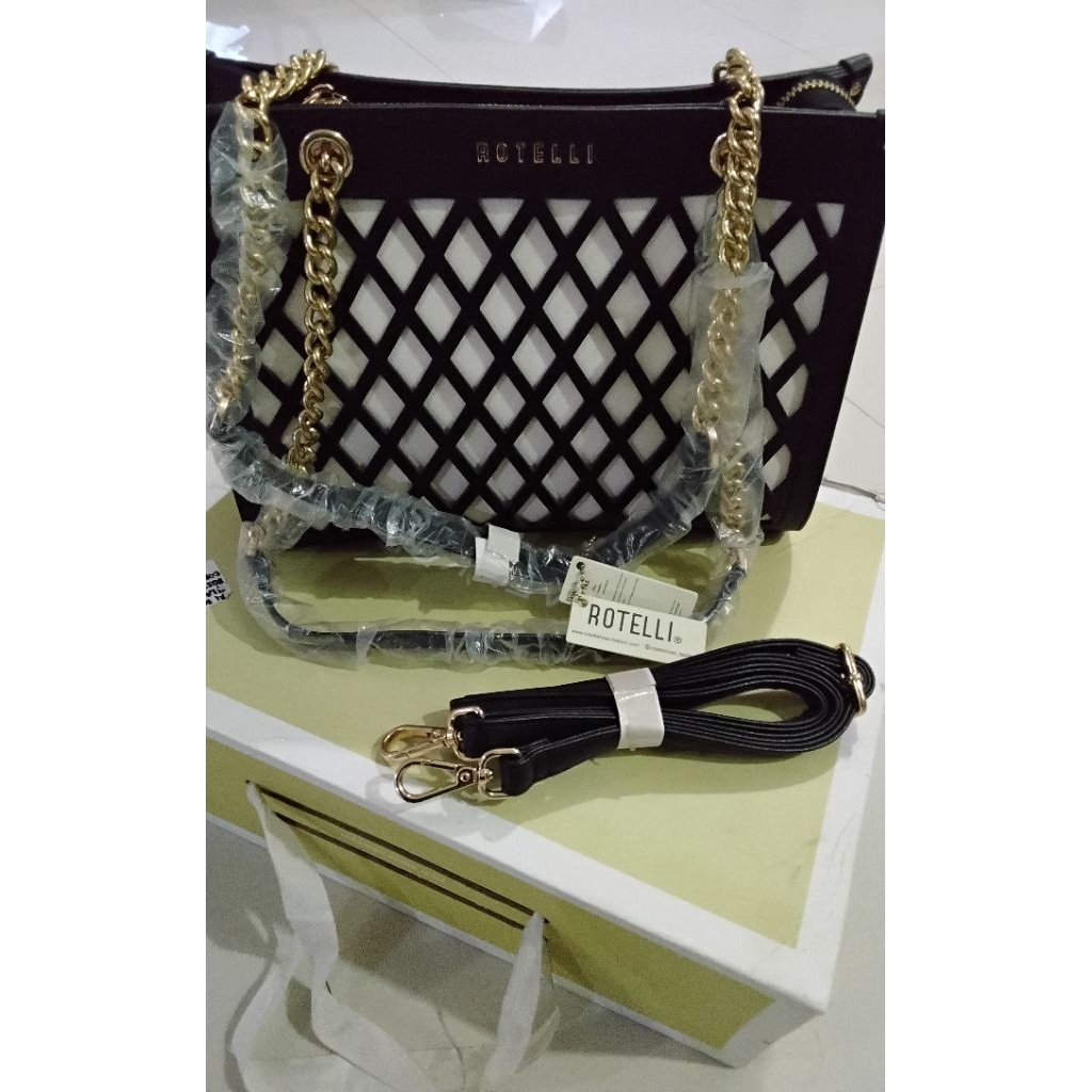 Tas Rotelli Hitam