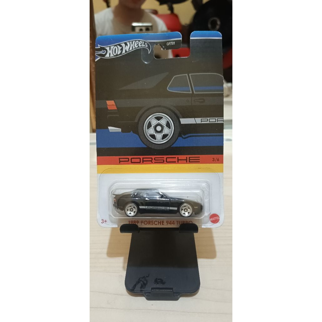 hotwheels Porsche 944 turbo