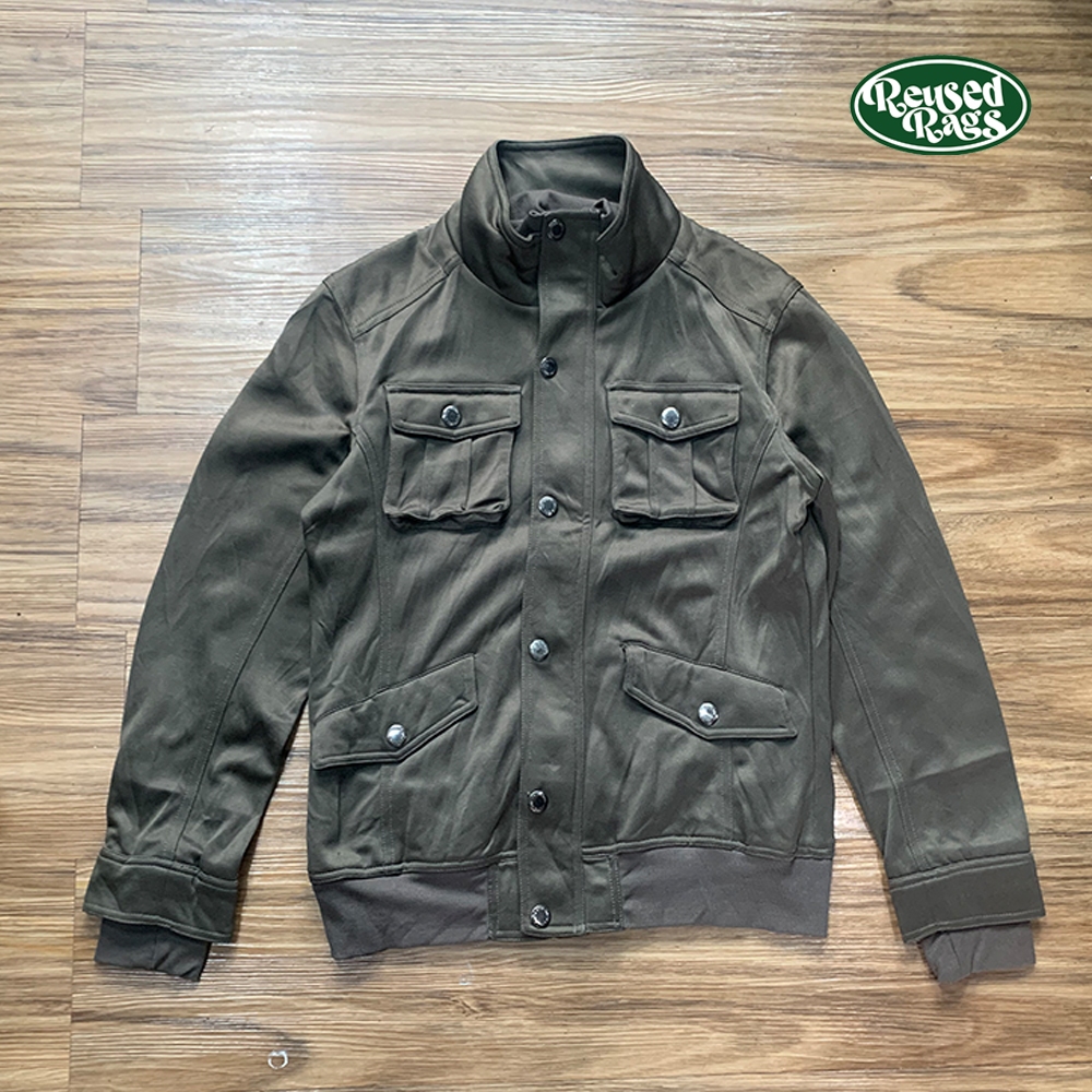 jaket in the attic japan