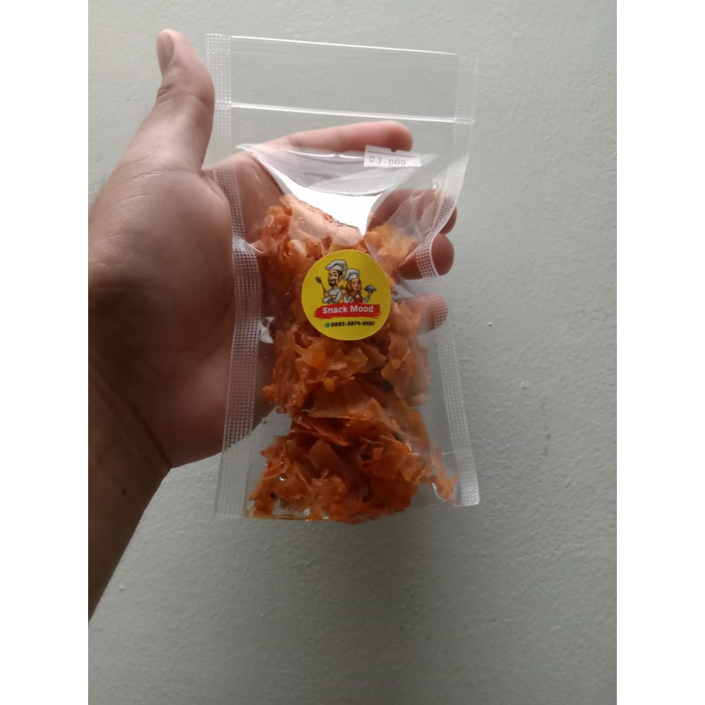 

Cemilan Kripik Singkong Rasa Pedes Manis Asin