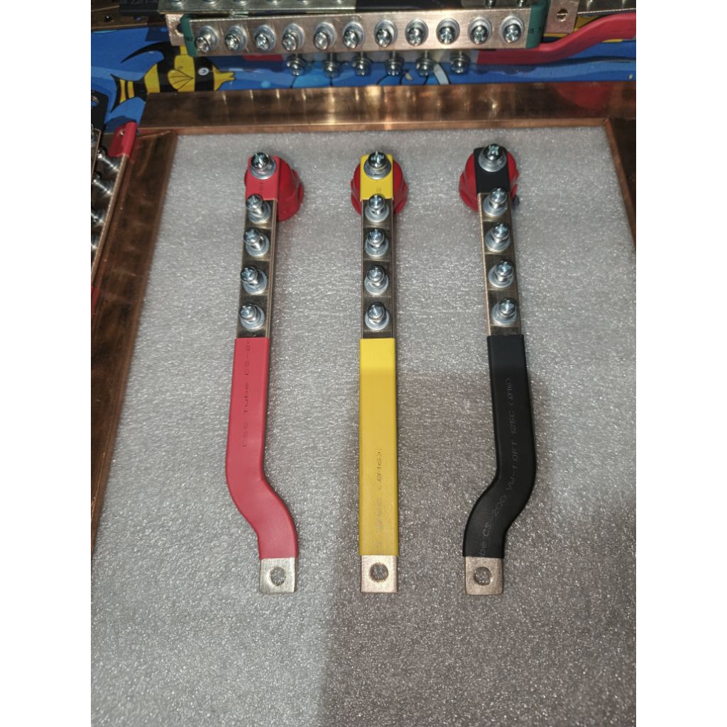 BUSBAR 3×15 RST PANJANG 20CM UNTUK MCCB 30A/100A