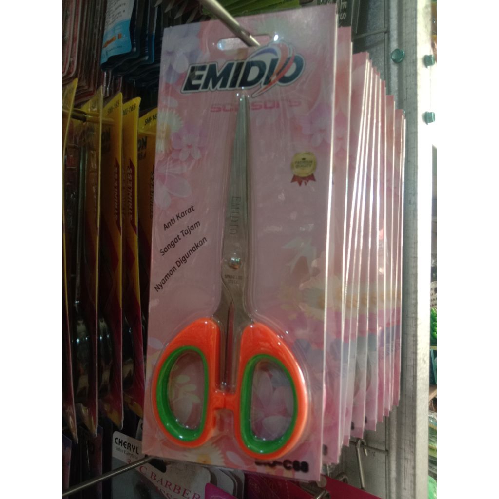 

Gunting Kecil & Besar serbaguna