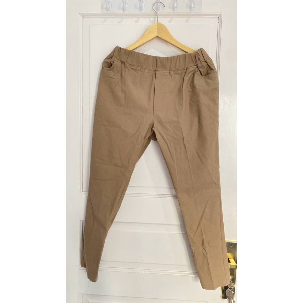 [PRELOVED] Celana Panjang Wanita Bahan Melar Pants Premium / Baggy Pants Jumbo