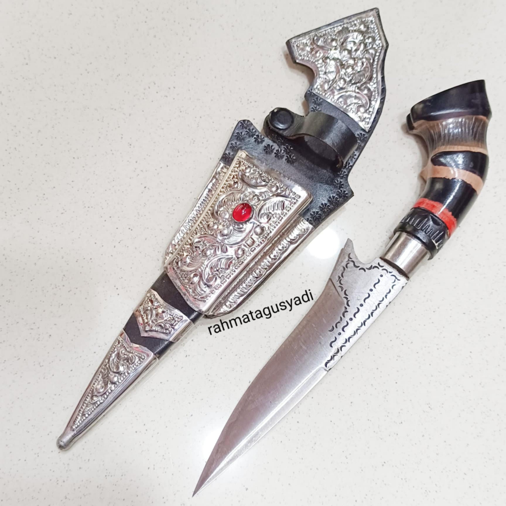 Hunting Knife Pisau Berburu Belati Per Jeep Wilys Minang Mewah