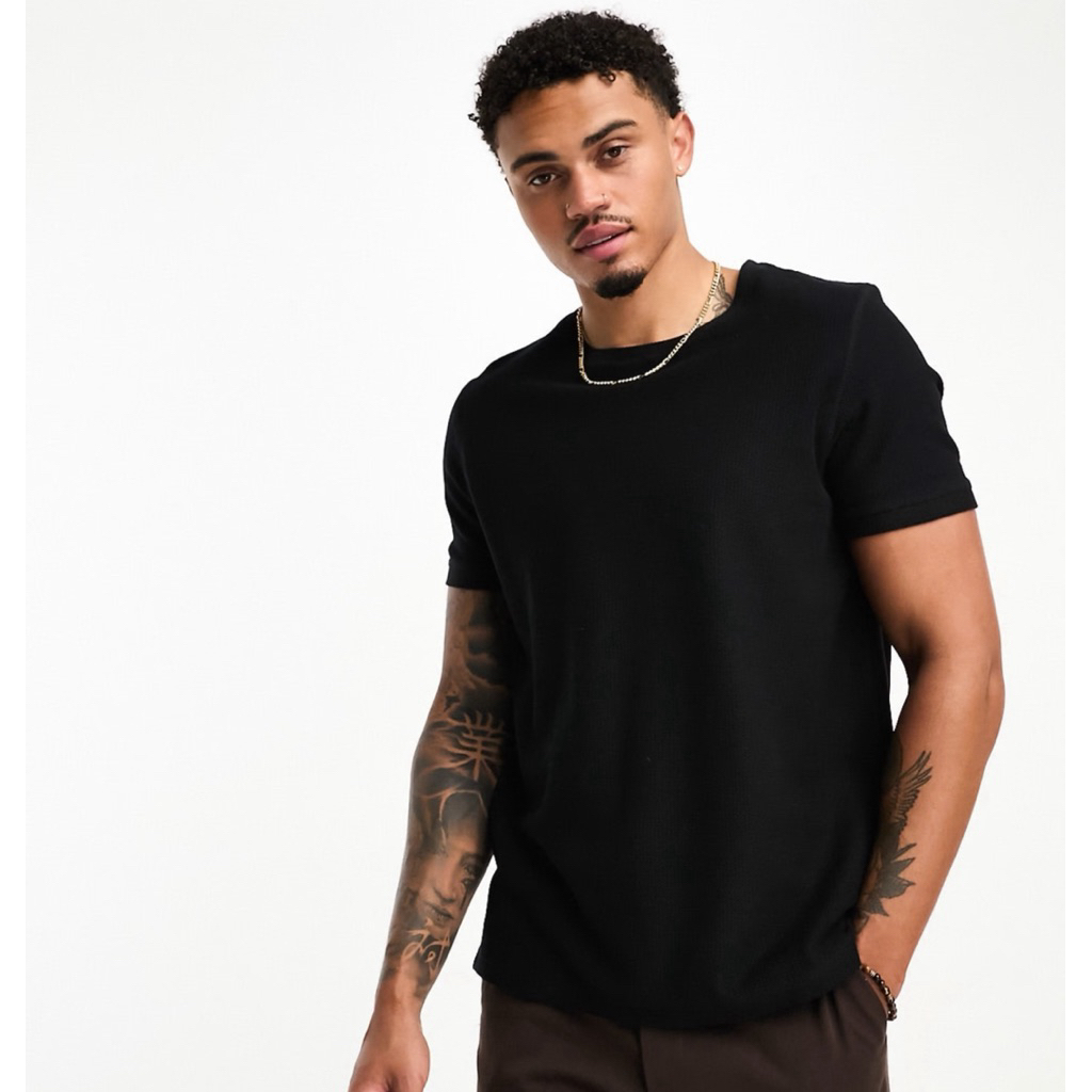 Bershka waffle textured tshirt in Black size M kaus pria kaos atasan
