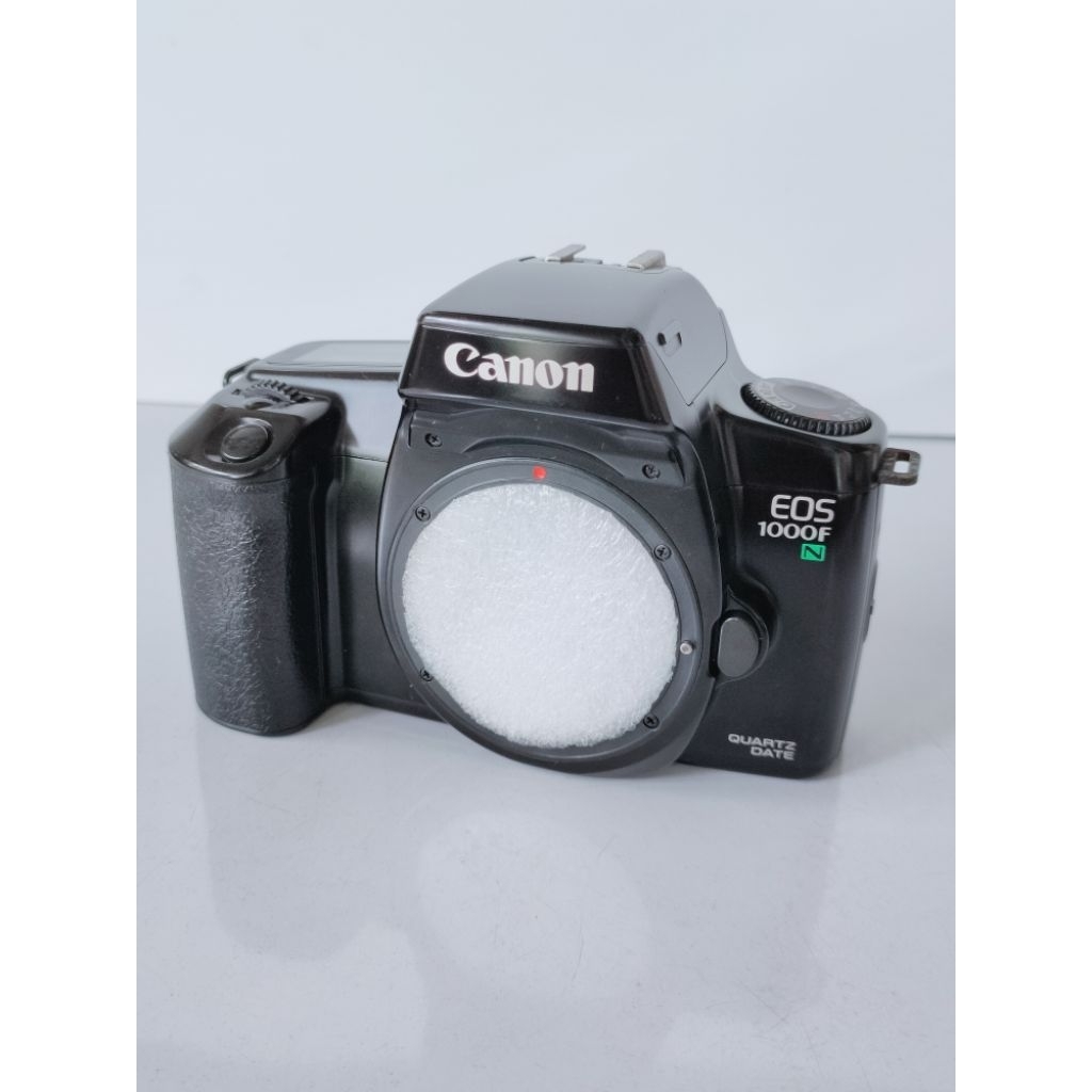 Kamera SLR analog vintage Canon EOS 1000F camera photo film classic body only koleksi kamera lawas d