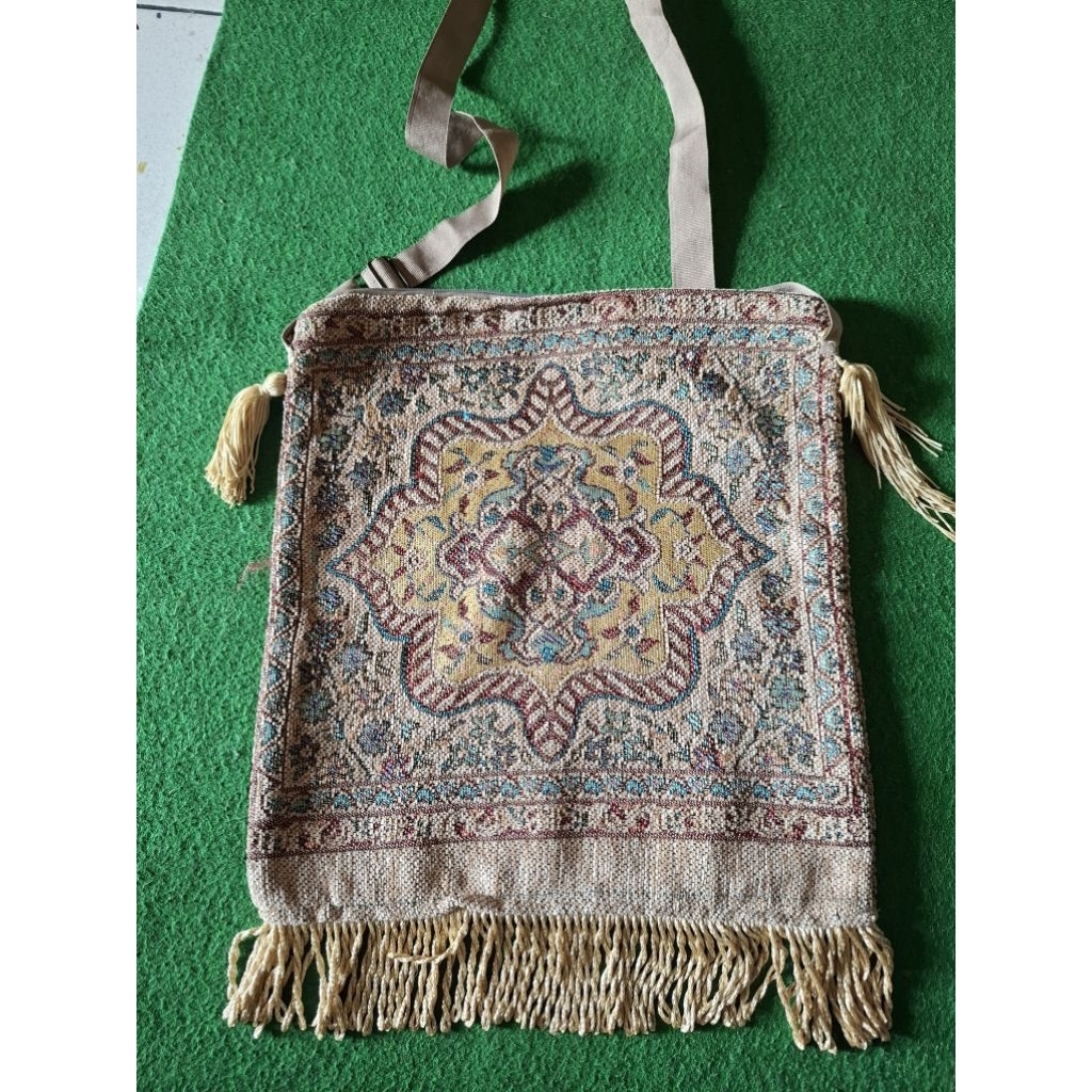 TAS ASLI MAKKAH | SLINGBAG TENUN | TAS MOTIF KA'BAH | TAS KAIN SUTRA