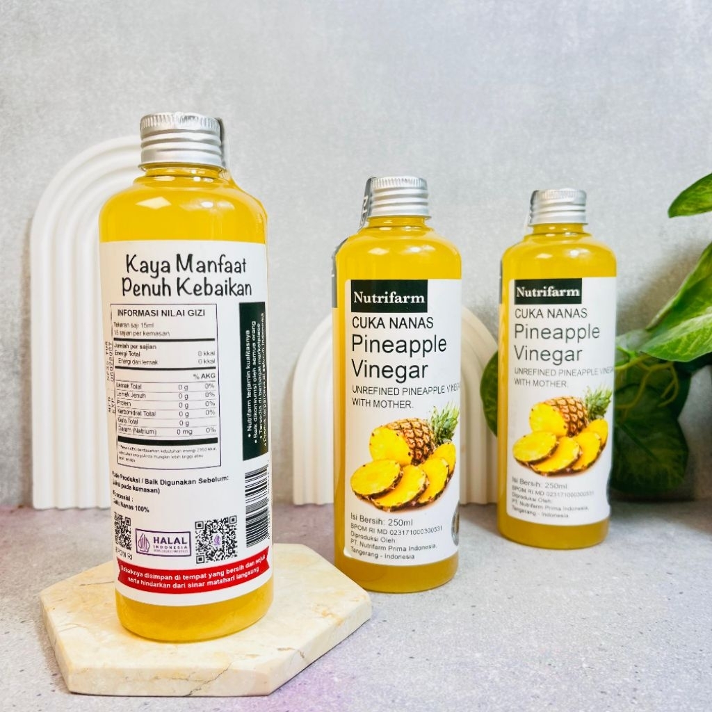 

Nutrifarm Cuka Nanas 250ml 500ml 1000ml With Mother