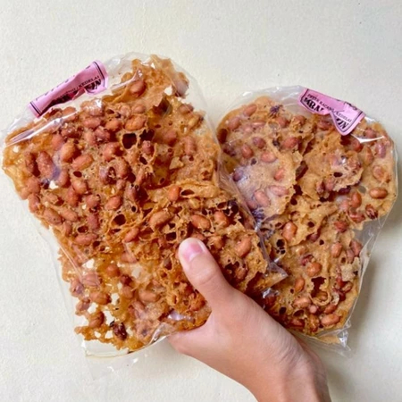 

Peyek Kacang Khas Jogja Peyek Kacang Tanah