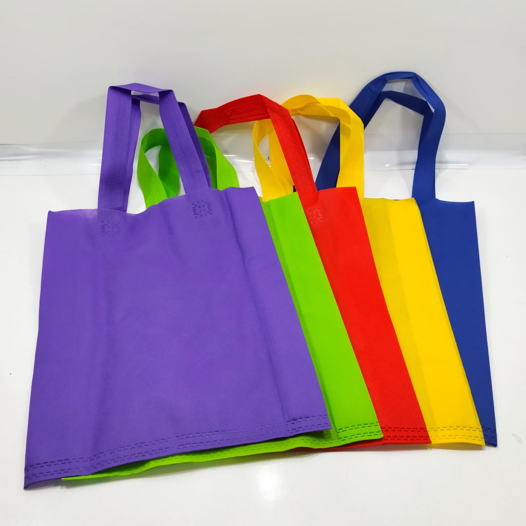 

GoodieBag Tas Spunbond Tas Tangan UK 25x35x8 Range 65 Gsm