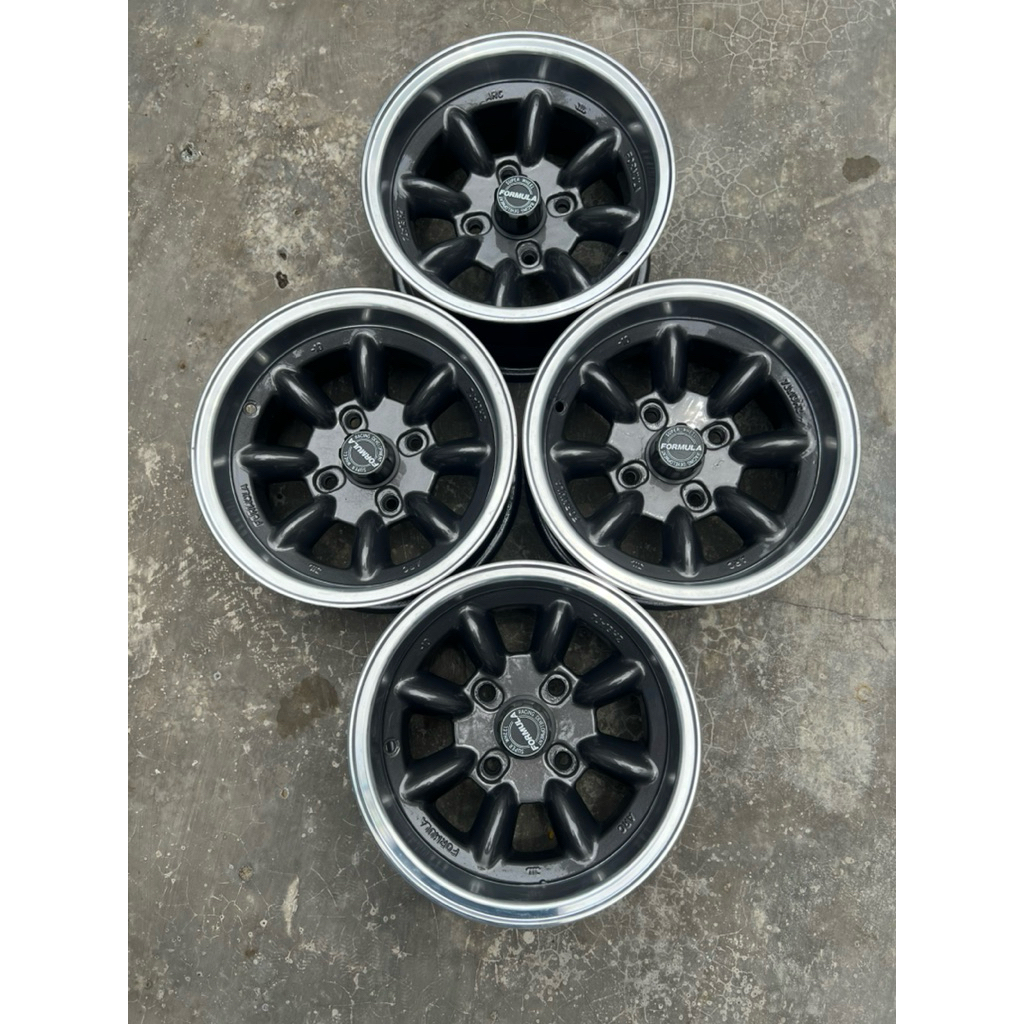 Velg formula Ring 13 r13 pcd 114 L 7 et -10 langka ( rare )