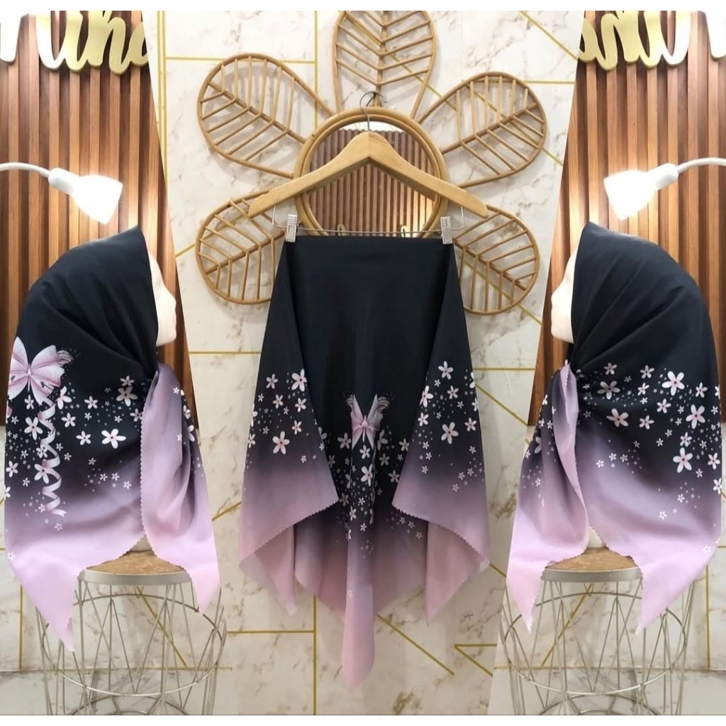 HIJAB SEGI EMPAT VOAL HIJAB MOTIF KUPU PITA HITAM PINK