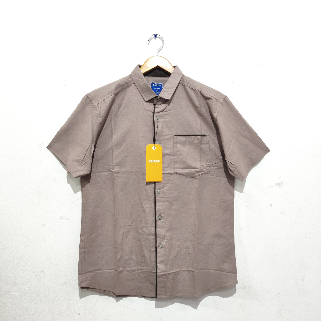 CAESAR Kemeja Casual Pria Linen Lengan Pendek 831CK35B