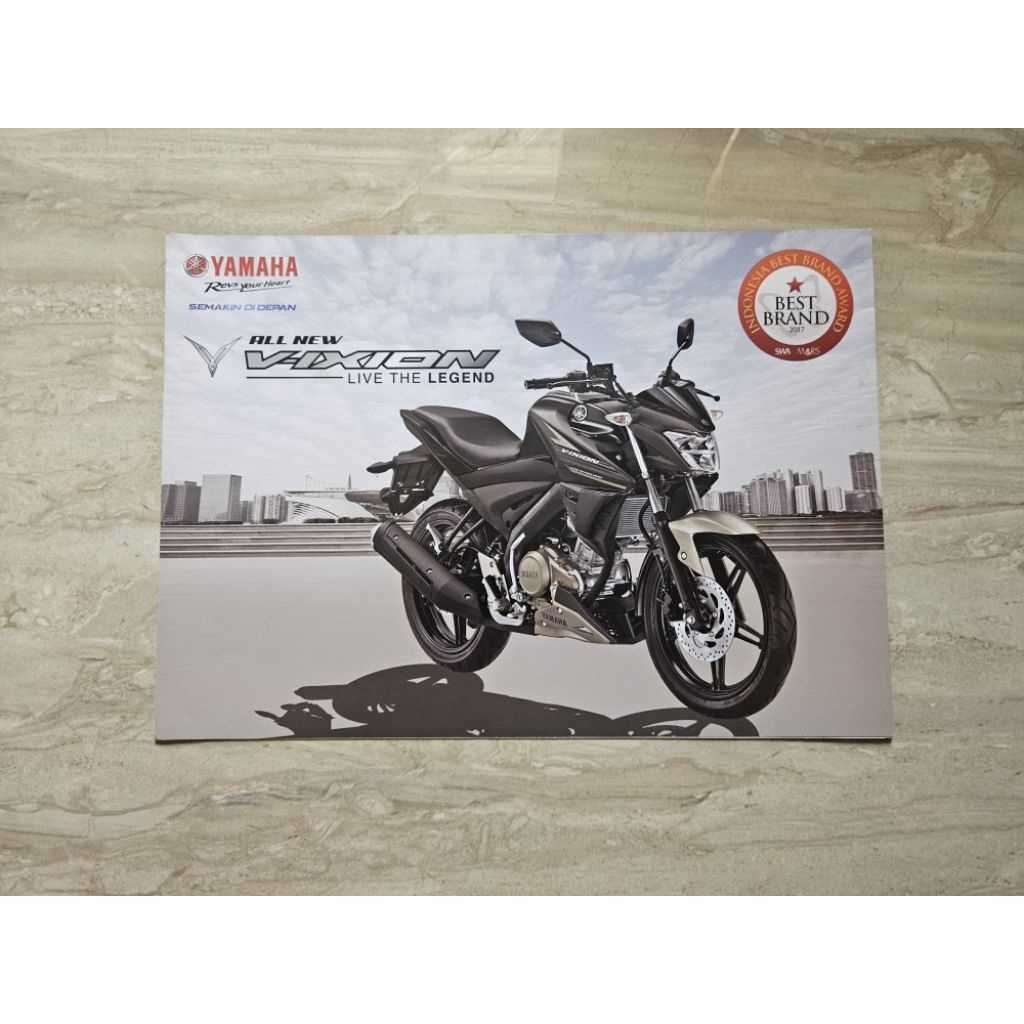 brosur katalog motor yamaha vixion 2017 leaflet