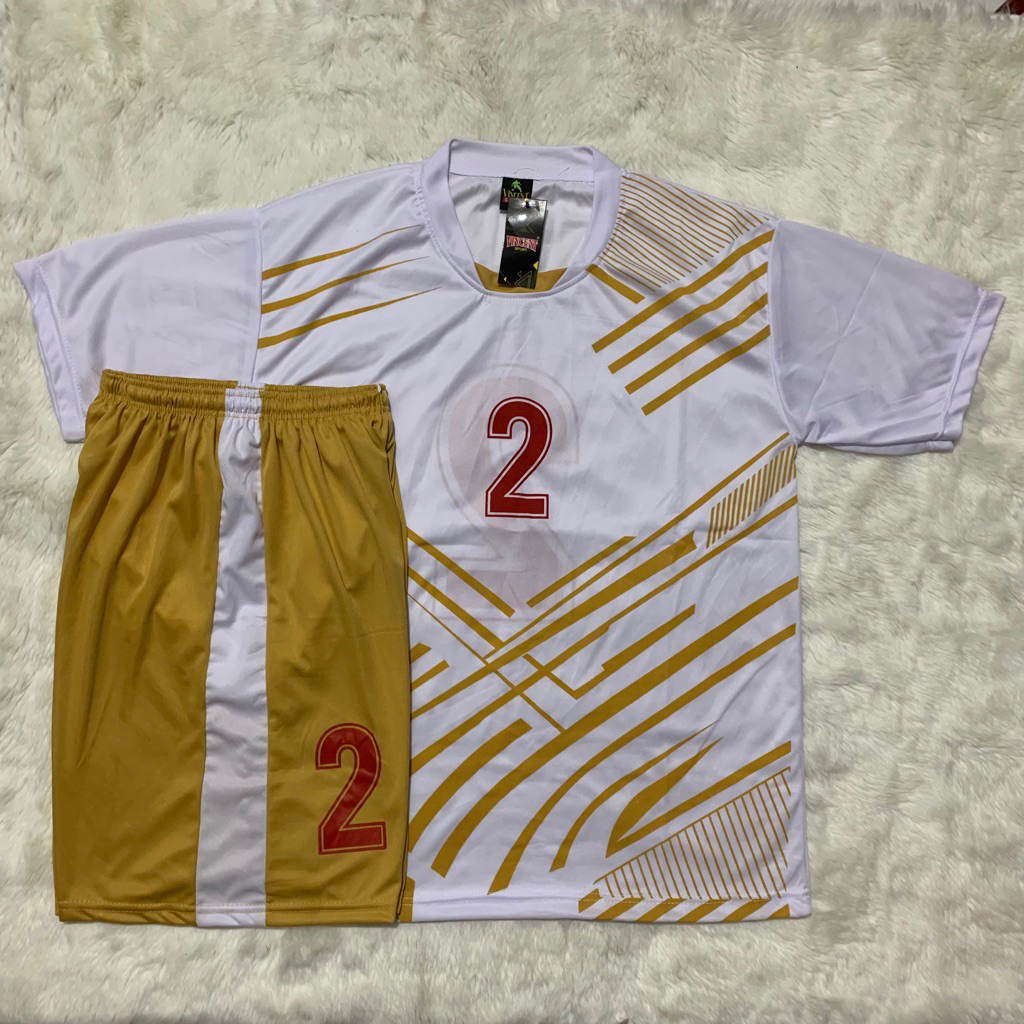 Kaos Team Bola isi 18stel Size L Putih-Gold