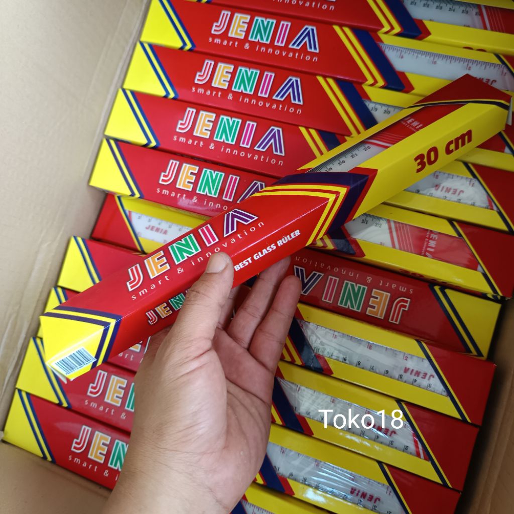 

1 Pak Penggaris 30 Cm Bening Tebal Jenia (Isi 12 Pcs)