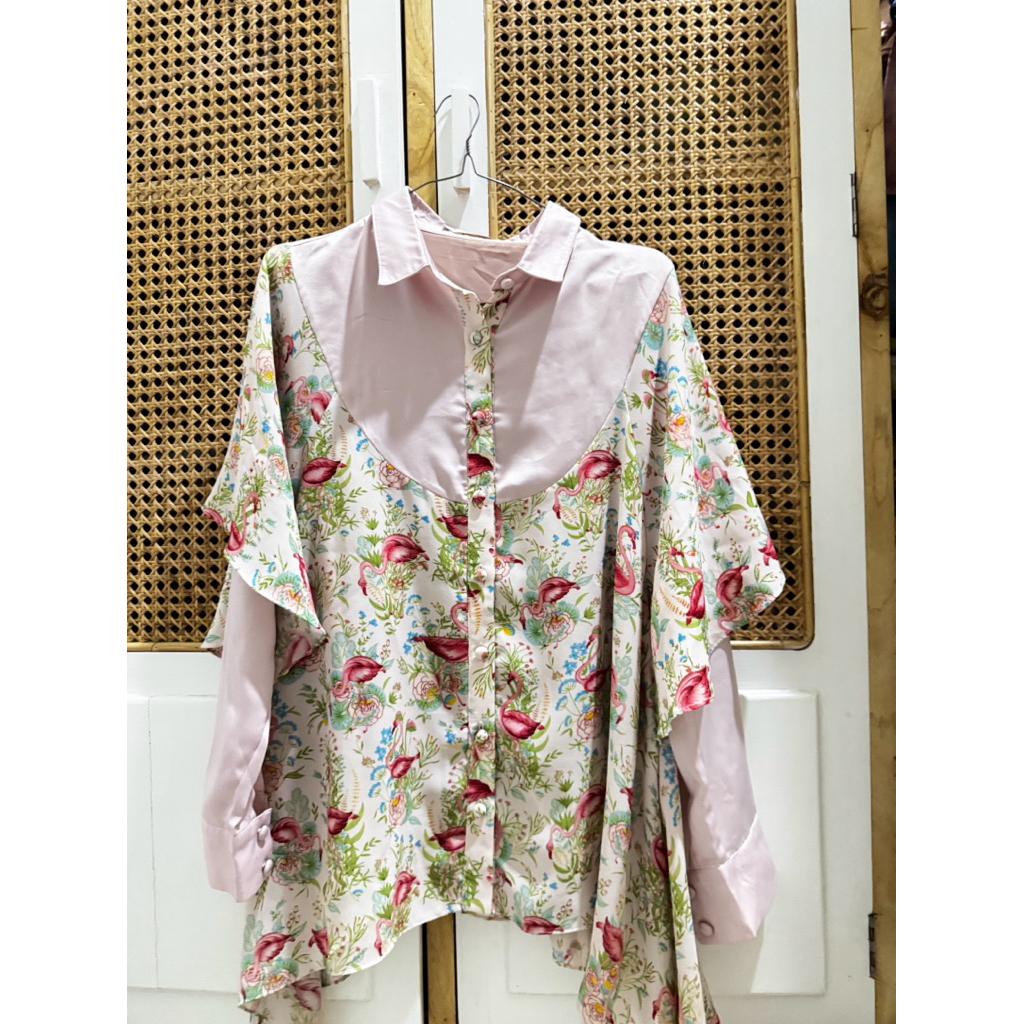 PL Riamiranda Diyanti Top