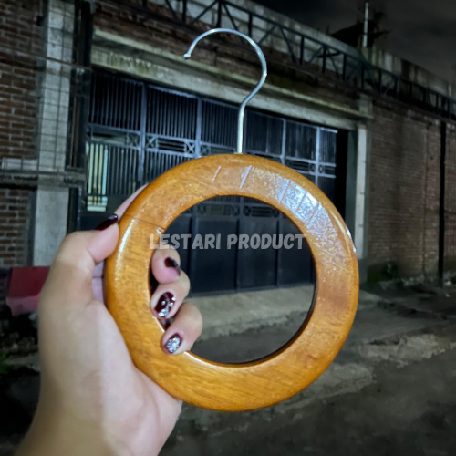 HANGER KAYU BULAT - HANGER HIJAB - HANGER KAYU - HANGER BULAT - HANGER HIJAB PARIS
